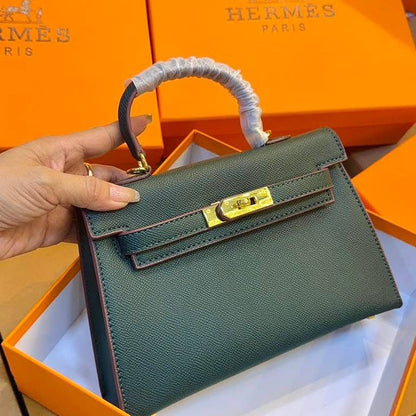 Hermès Kelly Bag (Green)