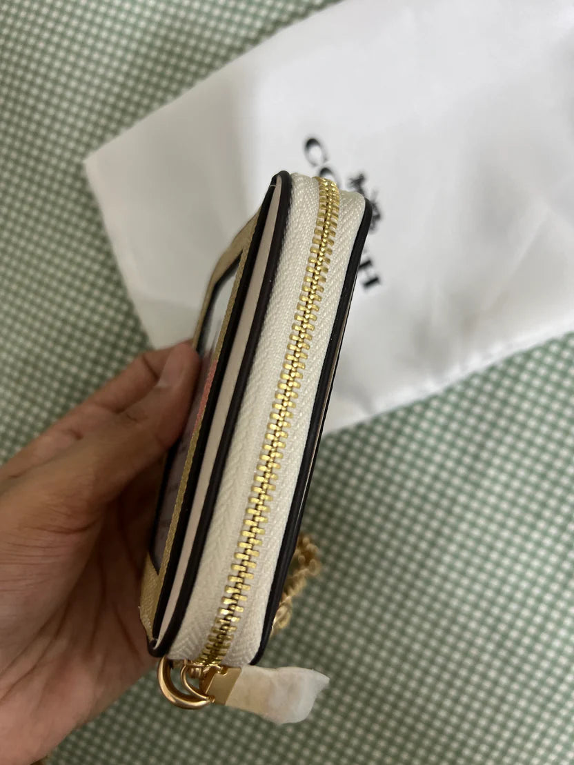Coach Zip Card Case in Signature Canvas with Heart Printed (Off White)