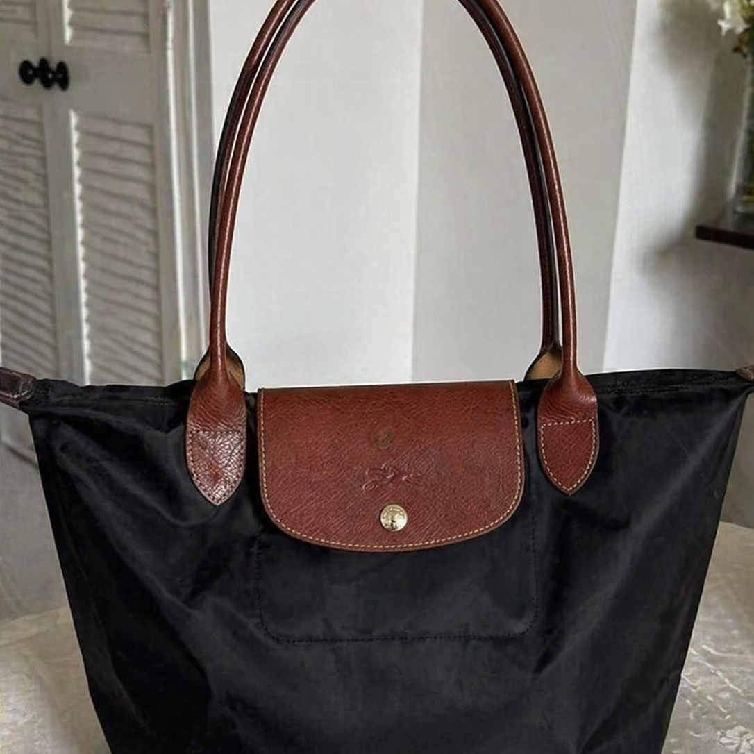 Longchamp Tote Medium (Black)