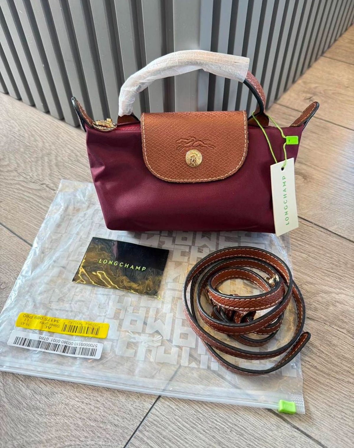 Longchamp Mini Crossbody Bag(Burgundy)